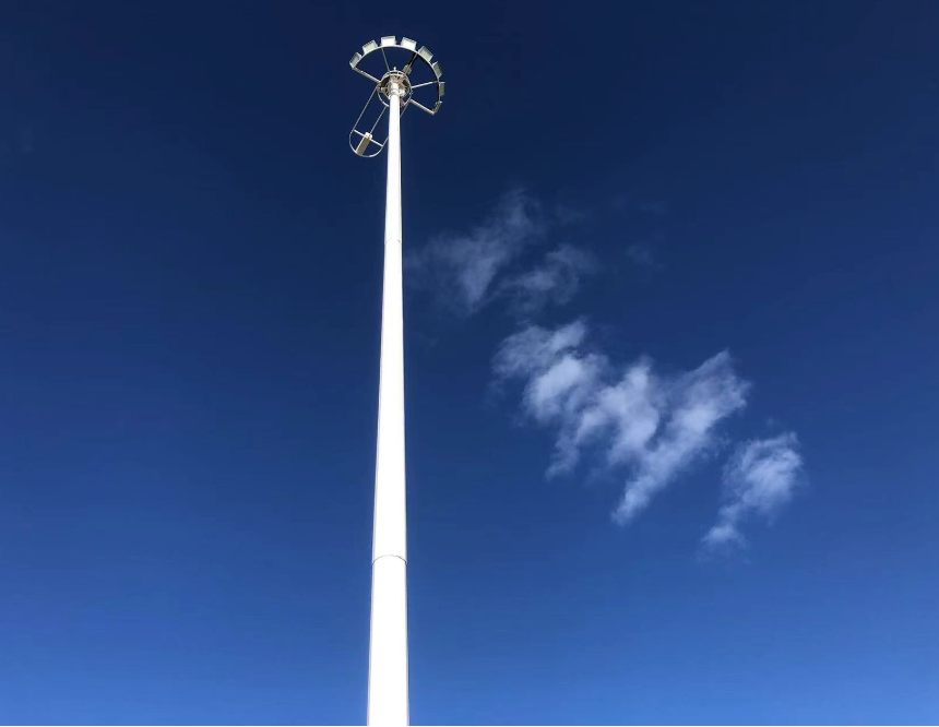 山東青島某煉油廠防爆高桿燈